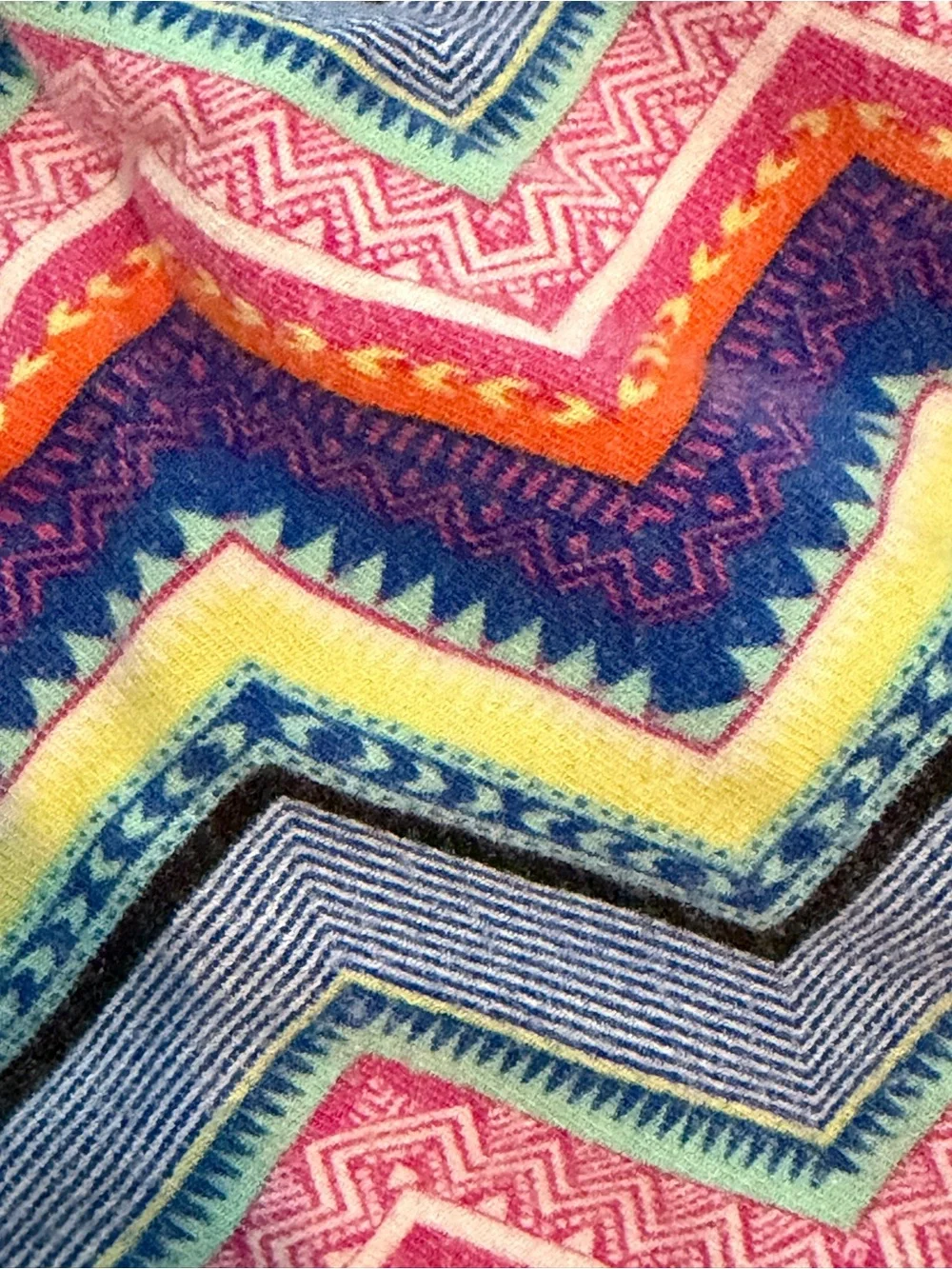 Victoria’s Secret pink colorful chevron lounge booty shorts y2k